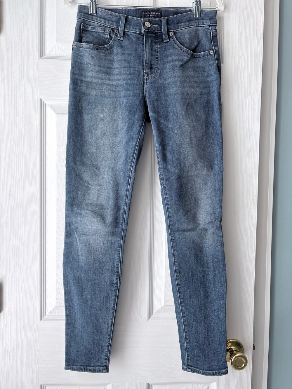 Lucky Brand Women's Light Blue Skinny Jeans Size 6